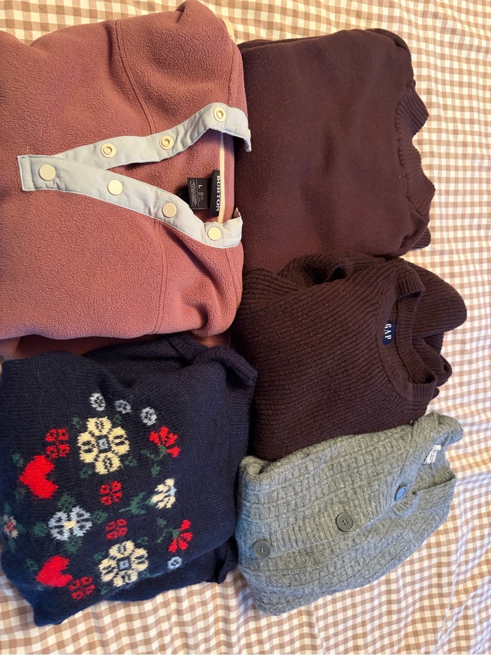 Burton, gap & old navy sweater bundle
